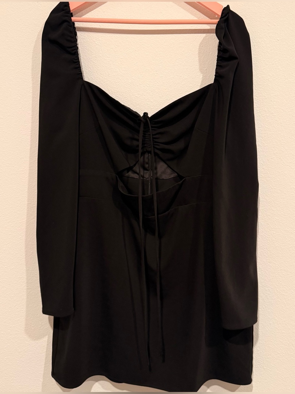Lovers + Friends Black Long Sleeve Square-Neck Ruched Front Top